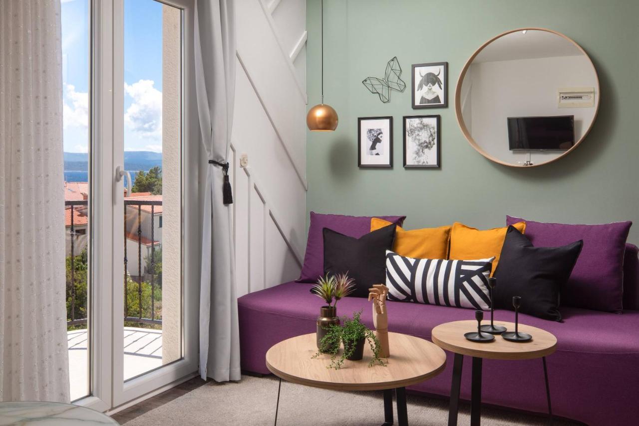 Apartments Valentina Bol Bagian luar foto
