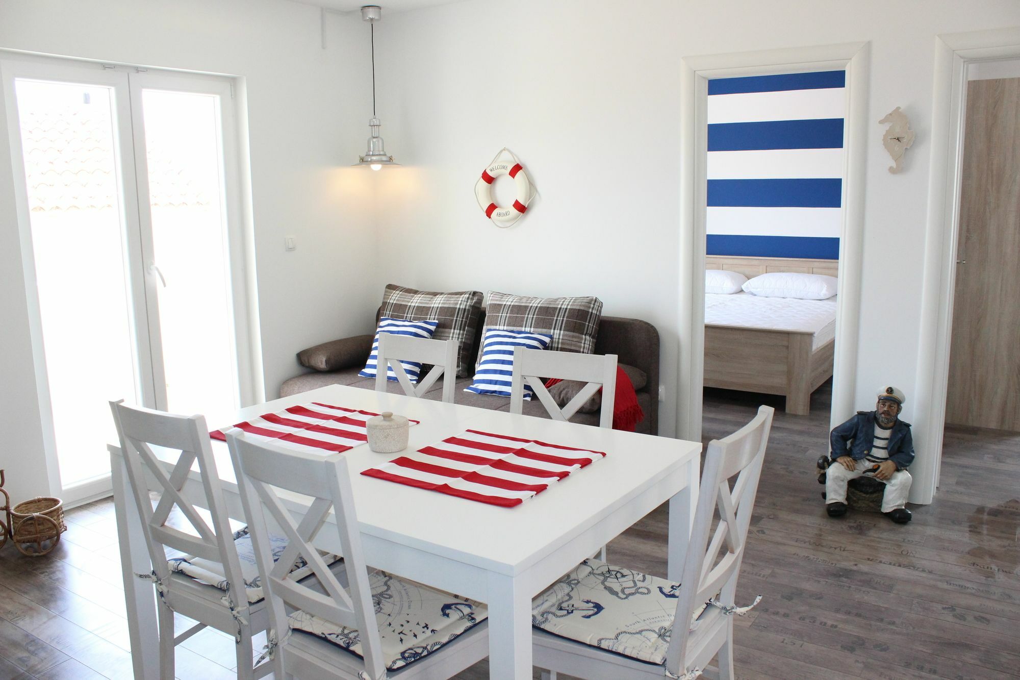 Apartments Valentina Bol Bagian luar foto
