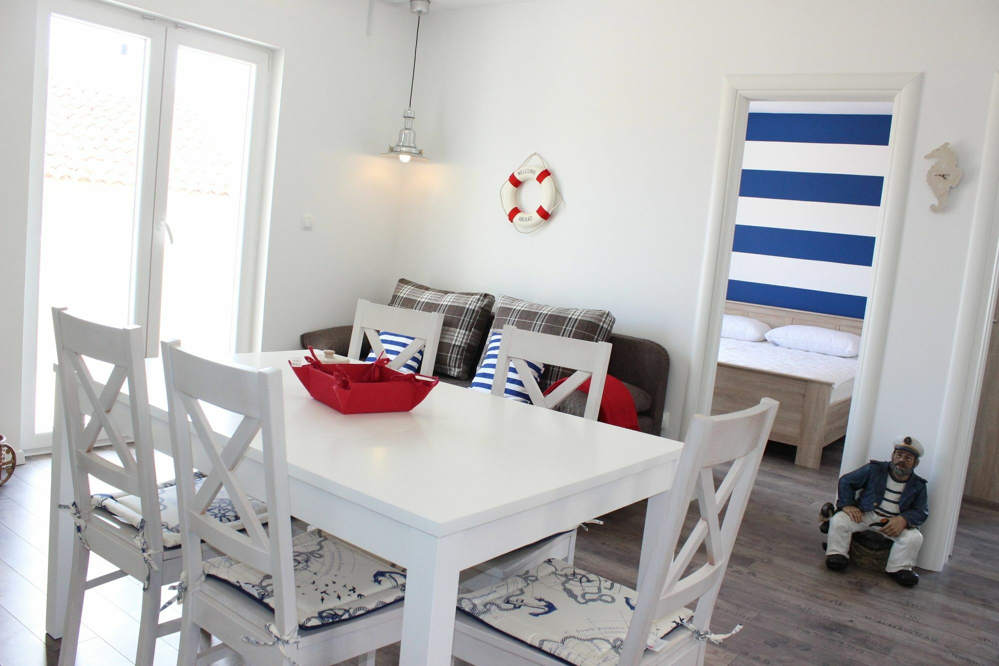 Apartments Valentina Bol Bagian luar foto